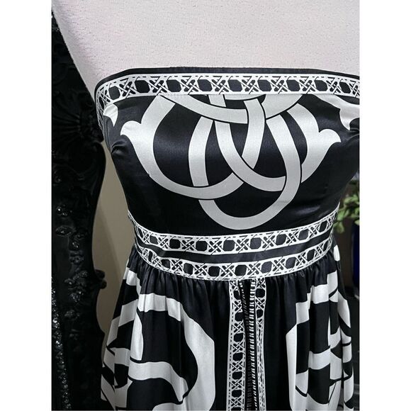 White House Black Market Strapless Silk Mini Dress Size 2 - Picture 2 of 4